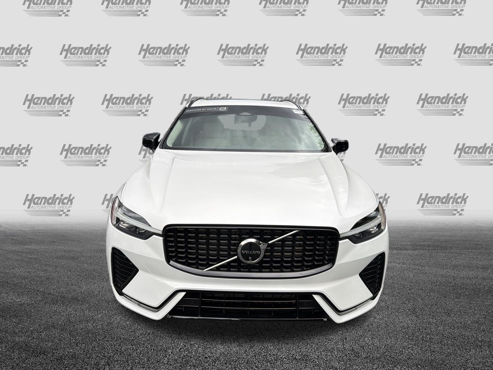 Certified 2024 Volvo XC60 B5 Plus w/ Protection Package Premier AWD/4WD image 3