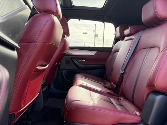 Used 2025 MAZDA CX-70 Plug-In Hybrid w/ Premium Plus image 31