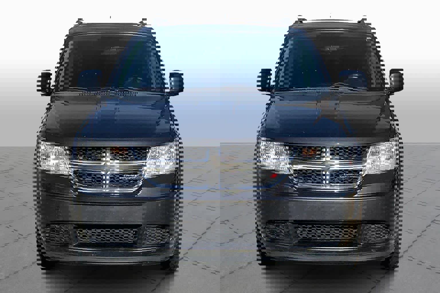 Used 2016 Dodge Journey SE w/ Flexible Seating Group image 4