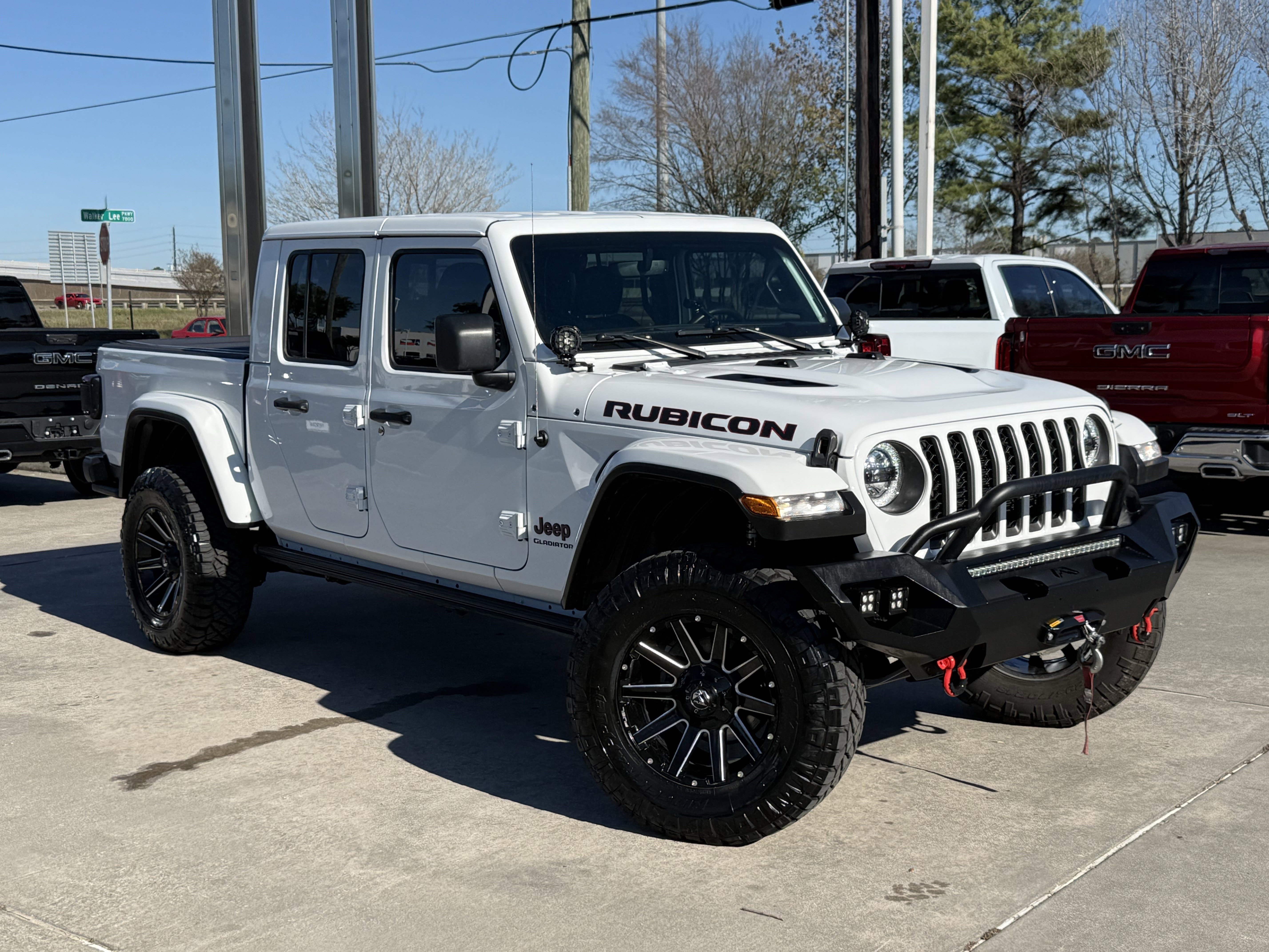 Used 2021 Jeep Gladiator Rubicon image 2