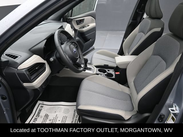 Used 2025 Subaru Forester Premium AWD/4WD image 13