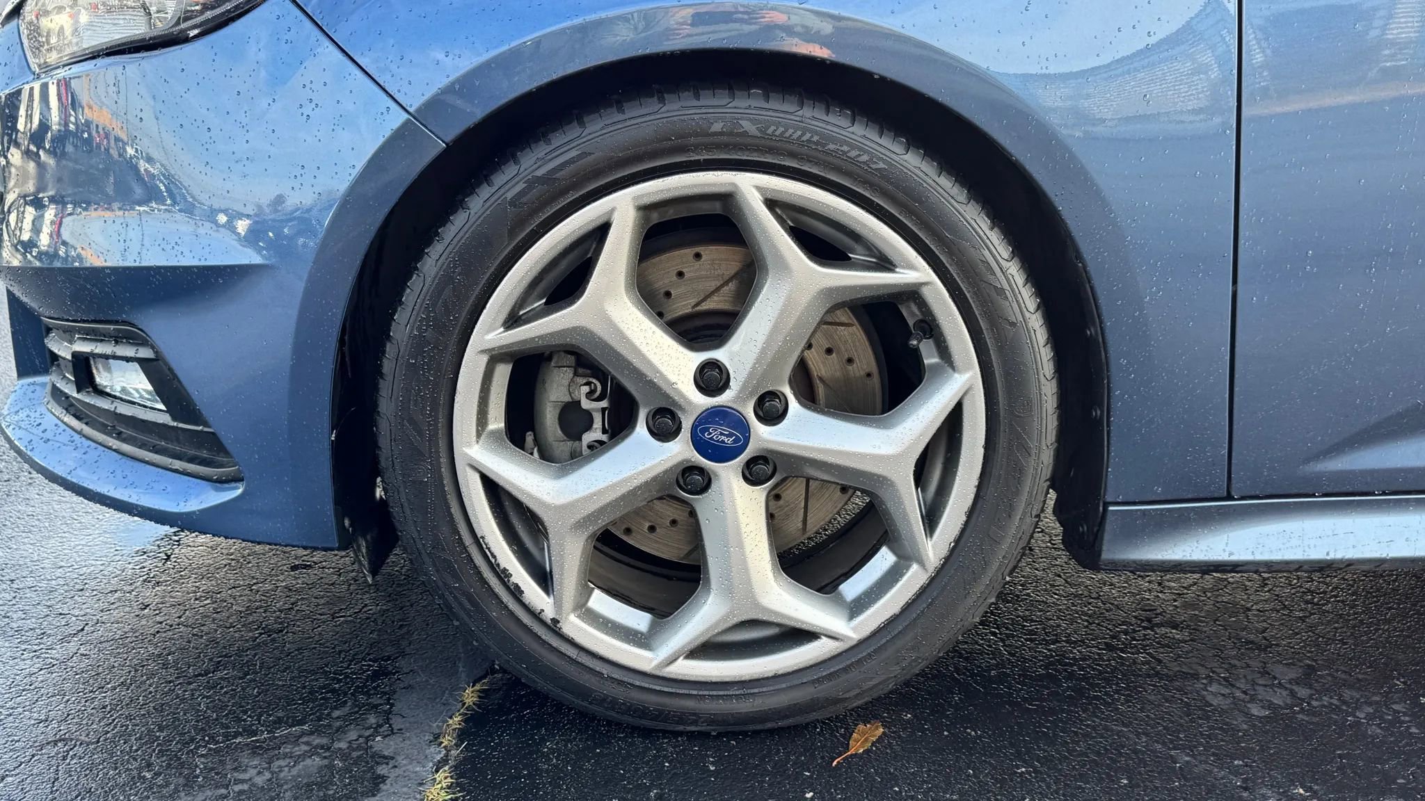 Used 2018 Ford Focus ST image 32