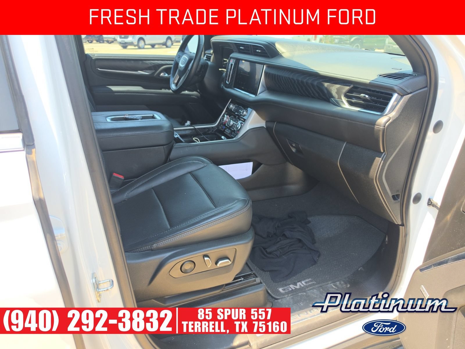 Used 2023 GMC Yukon XL Denali RWD image 14