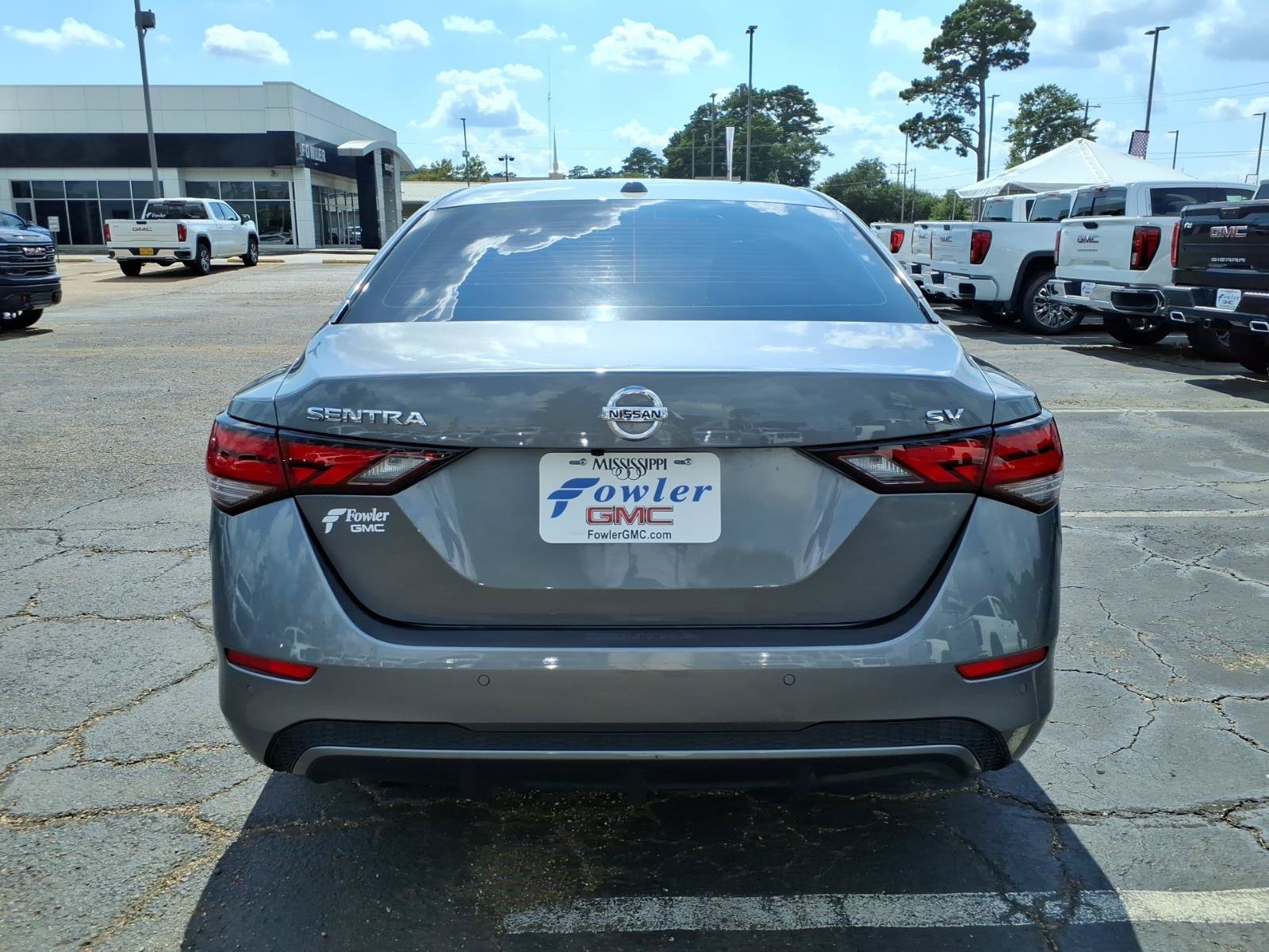 Used 2021 Nissan Sentra SV FWD image 4