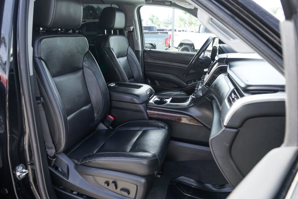 Used 2019 Chevrolet Tahoe LT w/ LT Midnight Edition RWD image 46
