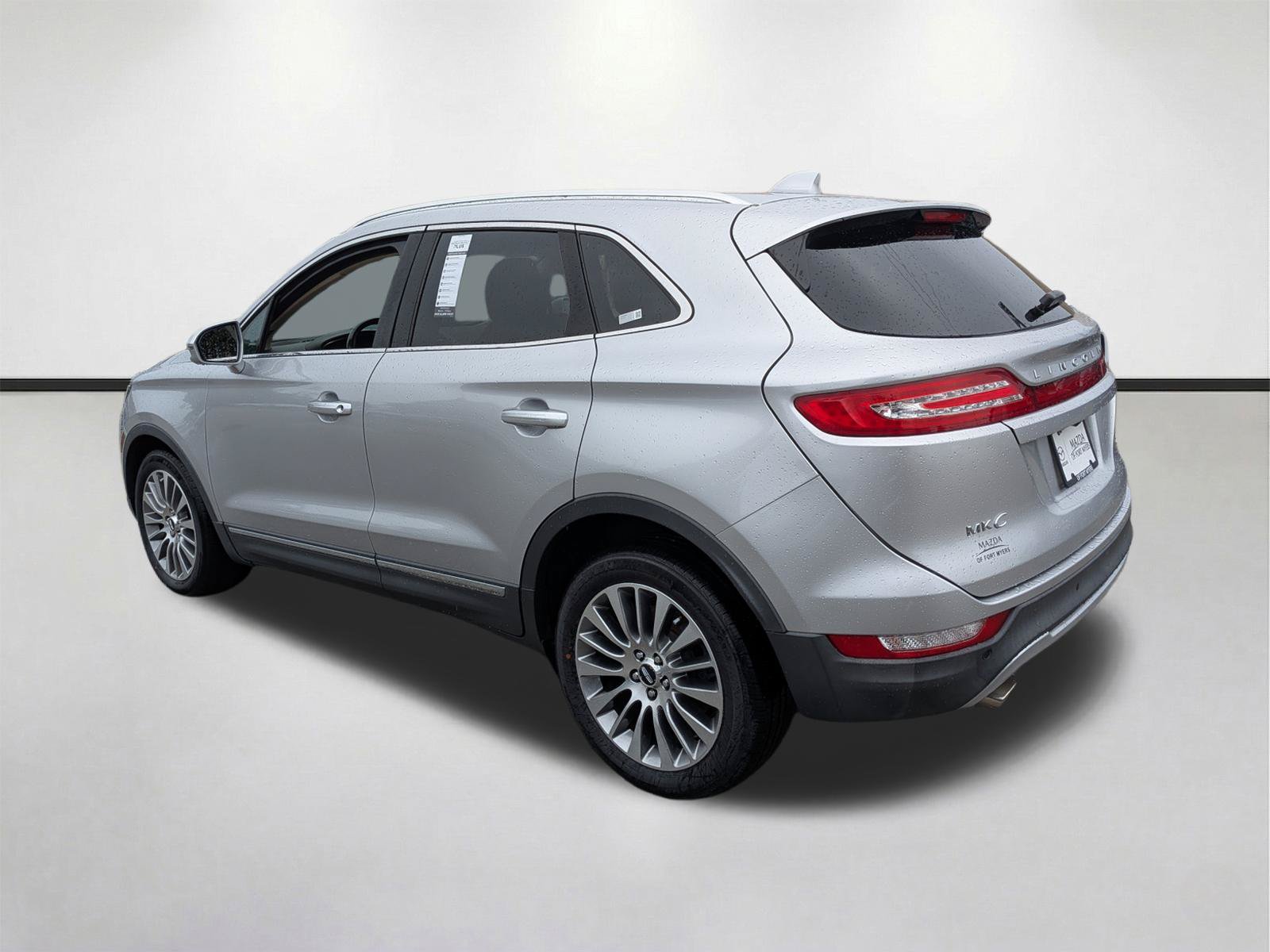 Used 2017 Lincoln MKC Reserve FWD image 6