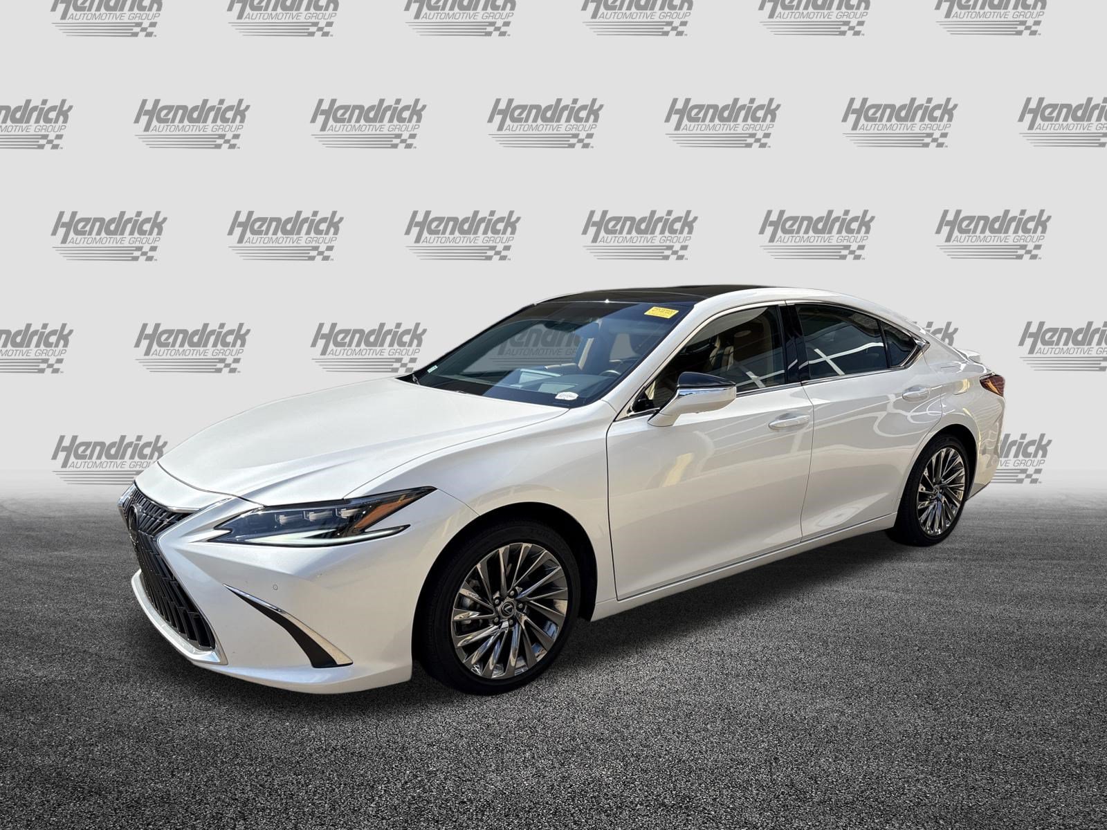 Certified 2025 Lexus ES 350 Ultra Luxury FWD image 5