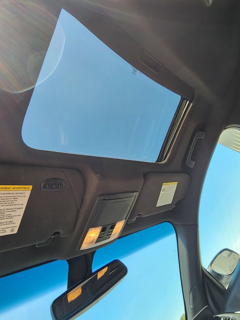 Used 2016 Ford Taurus Limited FWD image 18