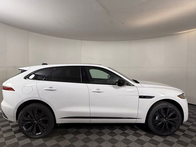 Certified 2025 Jaguar F-PACE R-Dynamic S image 7