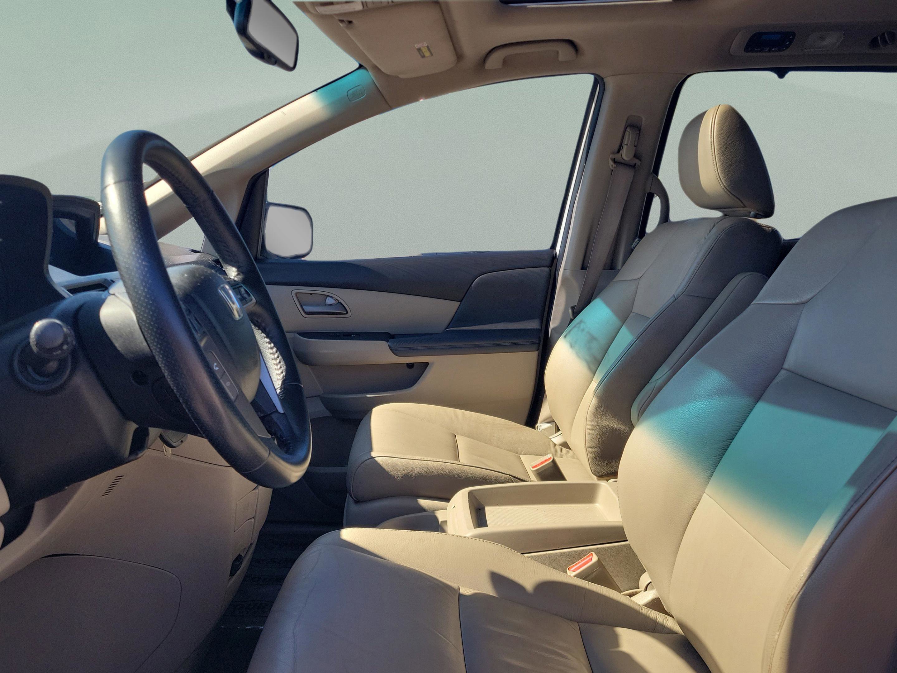 Used 2012 Honda Odyssey EX-L image 22