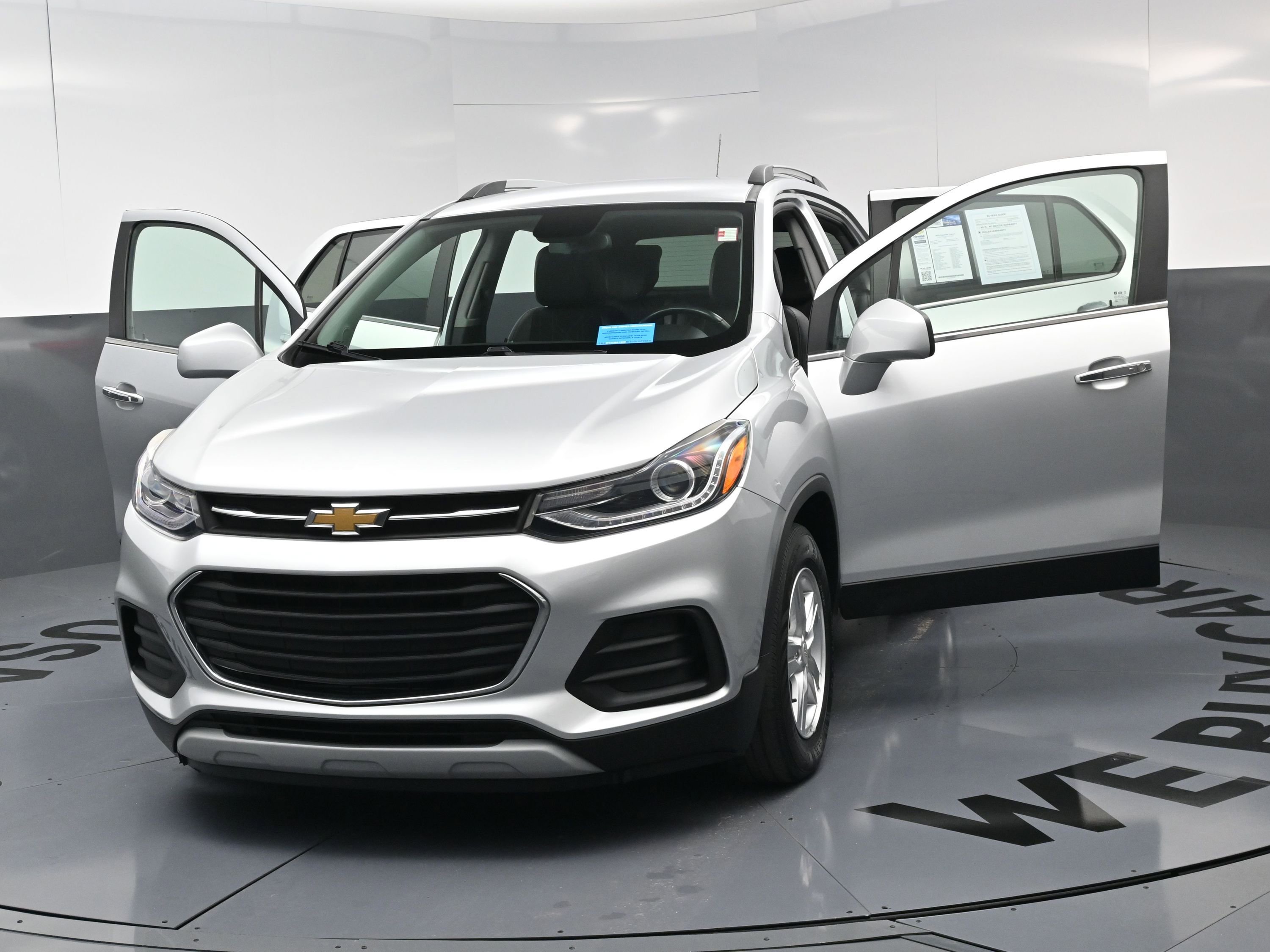 Used 2019 Chevrolet Trax LT w/ LT Convenience Package image 20