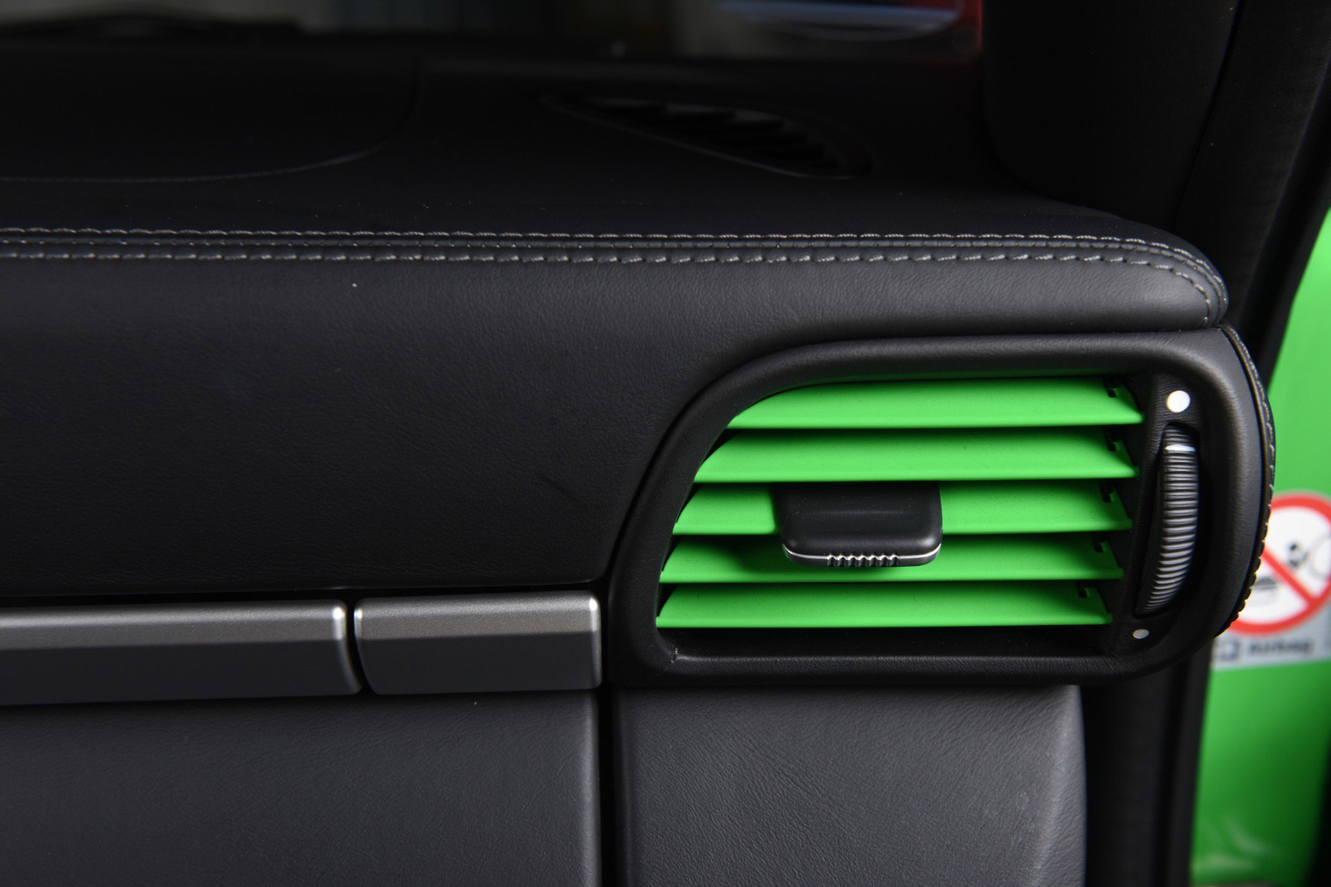 Used 2008 Porsche 911 Carrera S image 15