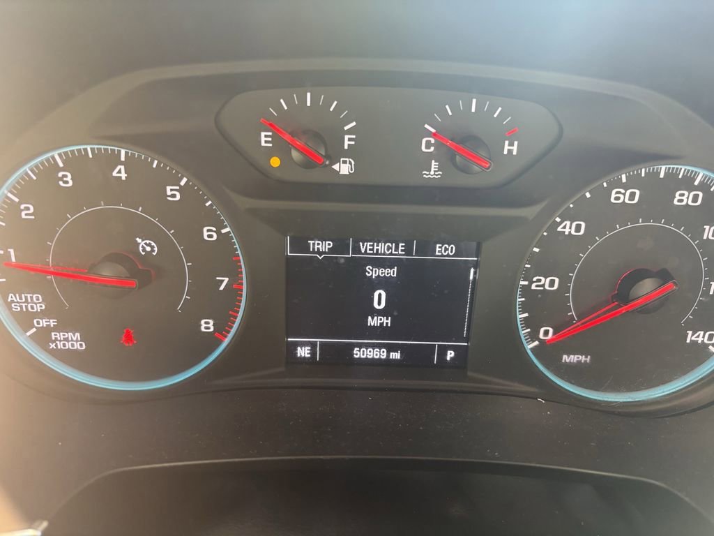 Used 2022 Chevrolet Traverse LS AWD/4WD image 7