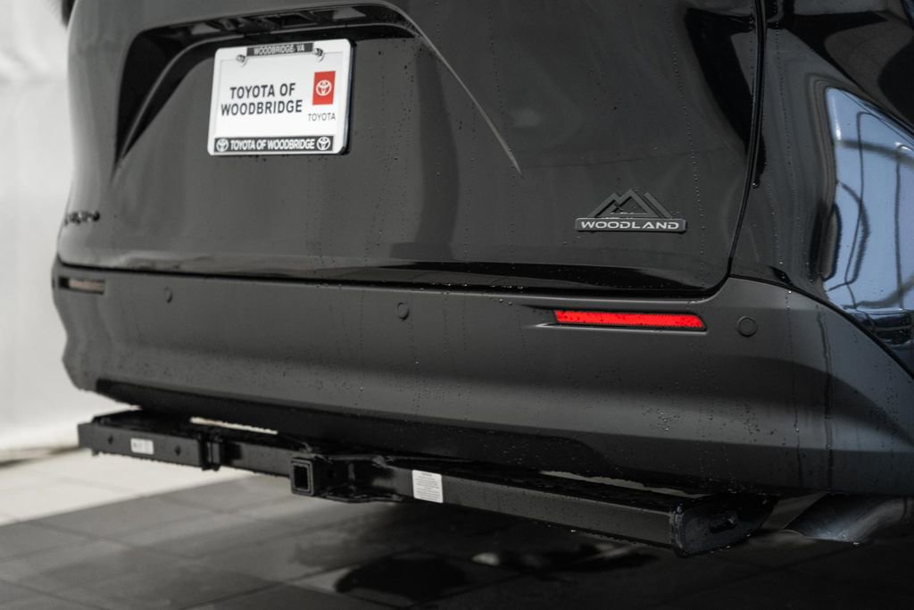 New 2026 Toyota Sienna XLE Woodland Edition image 8