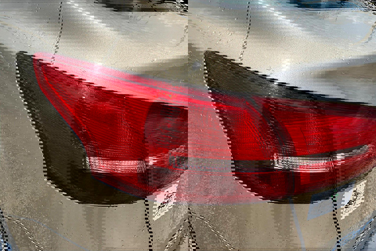 Used 2018 Ford Focus SE image 28