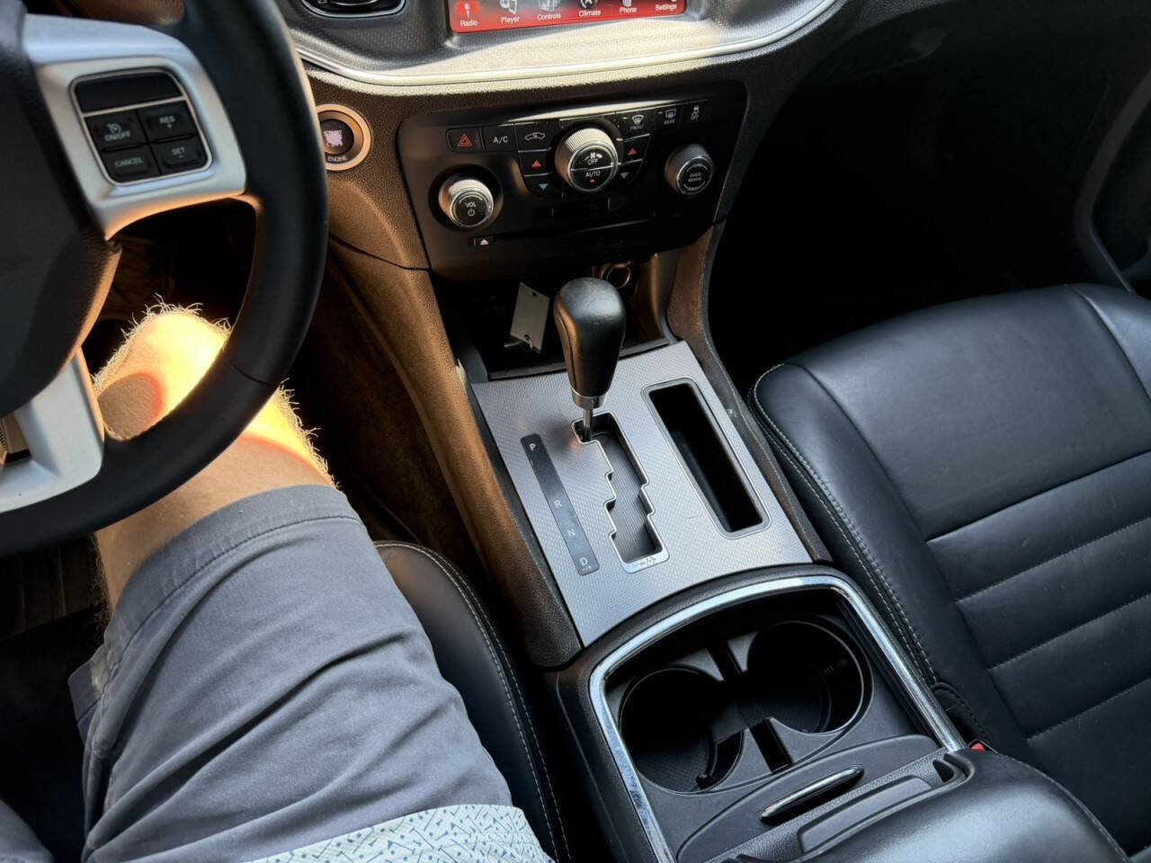 Used 2014 Dodge Charger R/T RWD image 31