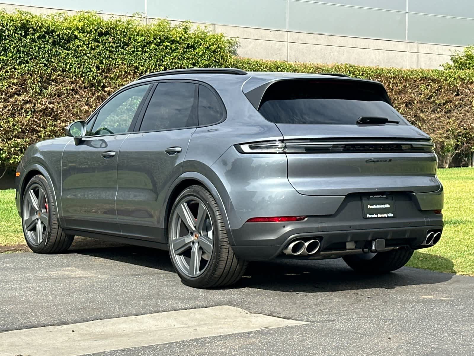 New 2026 Porsche Cayenne S AWD/4WD image 3