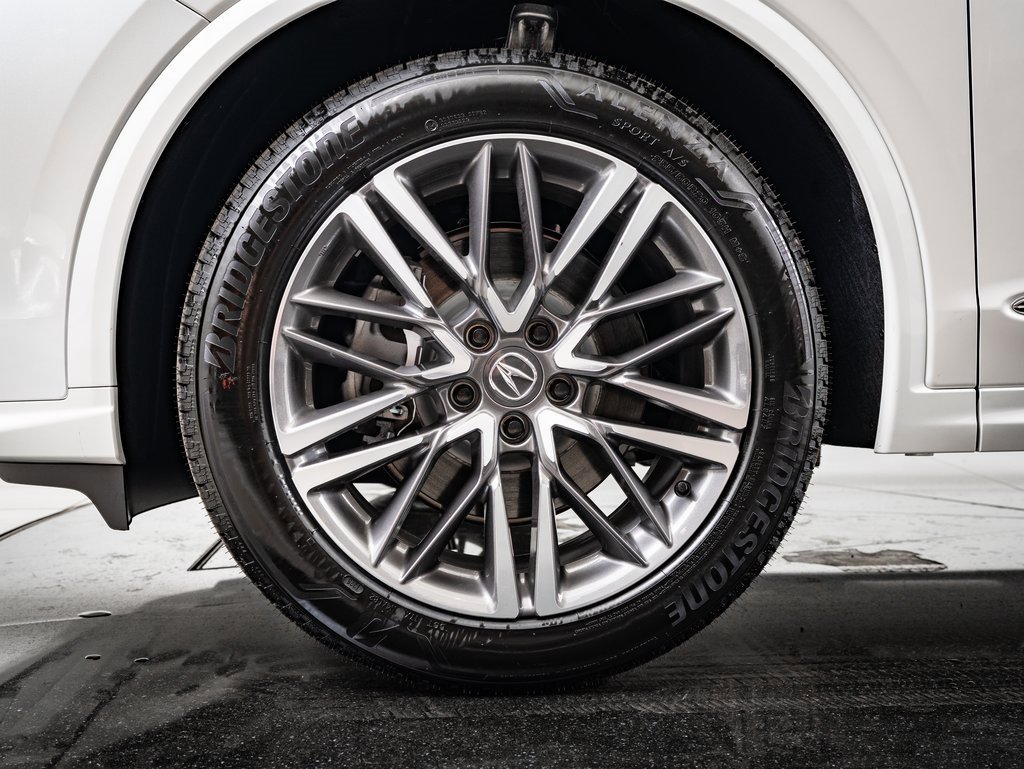 Certified 2025 Acura MDX SH-AWD w/ Advance Package image 13