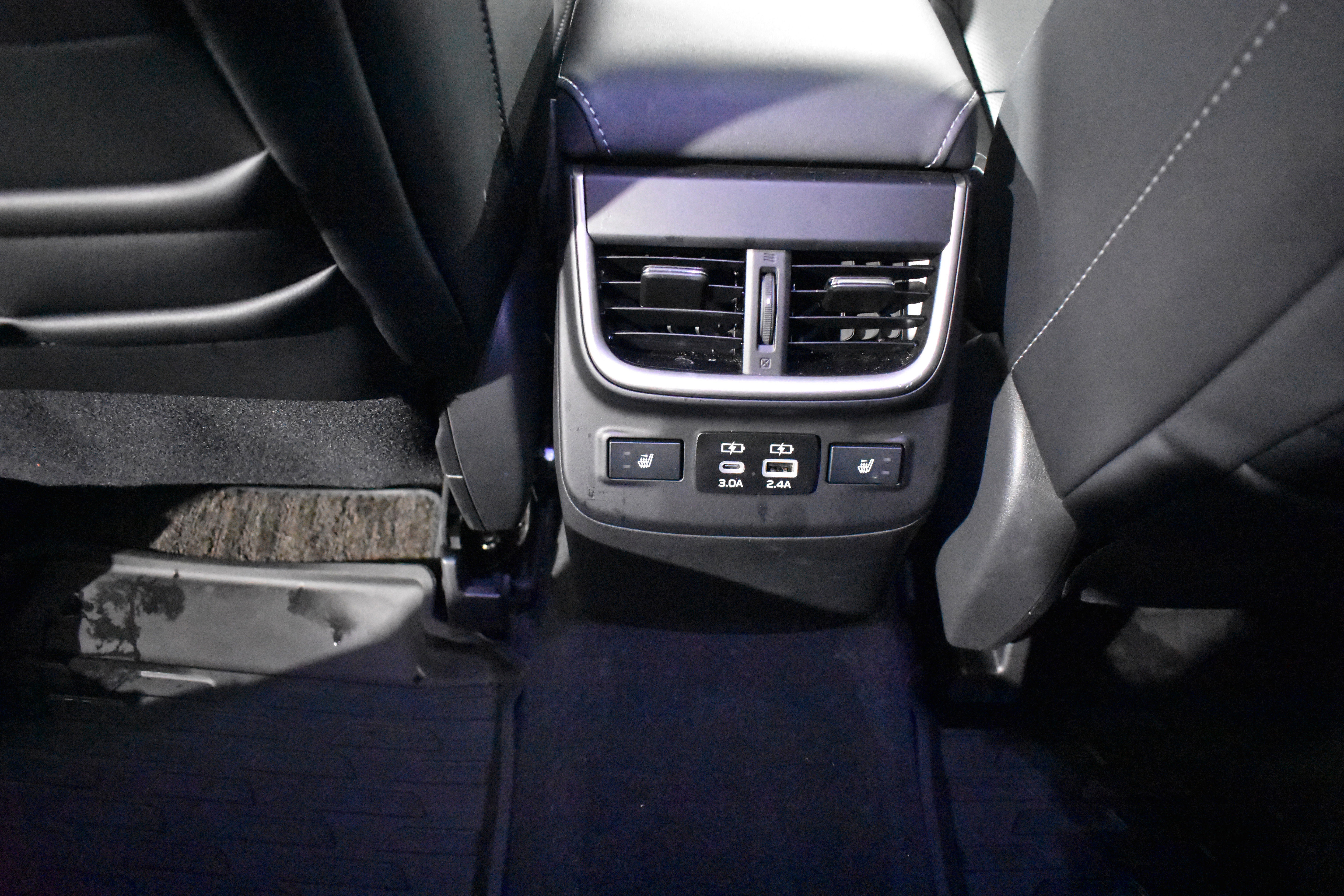 Used 2025 Subaru Outback Limited image 27