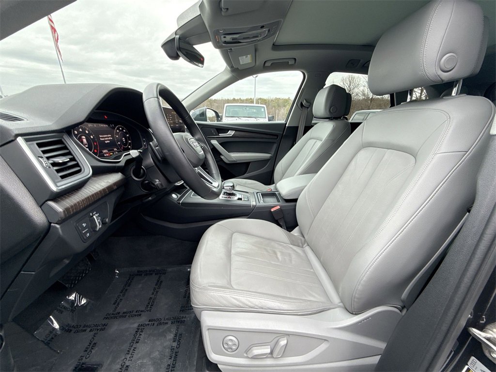 Used 2018 Audi Q5 2.0T Premium Plus w/ Premium Plus Package image 13