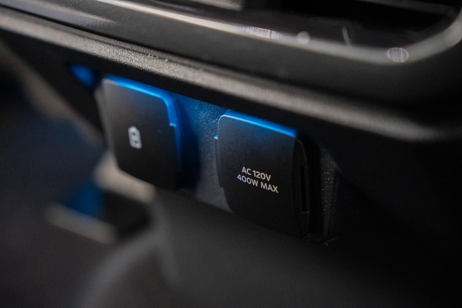 Certified 2023 Ford F150 Lariat w/ Equipment Group 502A High image 43