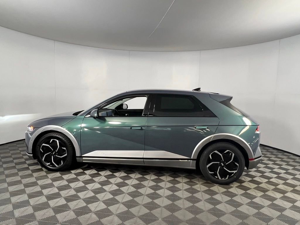 Used 2024 Hyundai Ioniq 5 Limited image 10