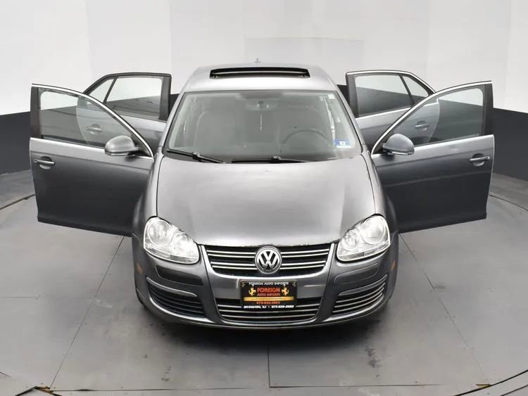 Used 2008 Volkswagen Jetta SE FWD image 10
