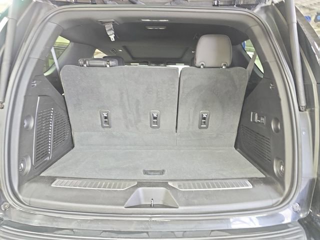 Used 2022 Chevrolet Tahoe High Country image 17