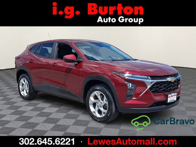Certified 2024 Chevrolet Trax LS w/ LS Convenience Package FWD image 1
