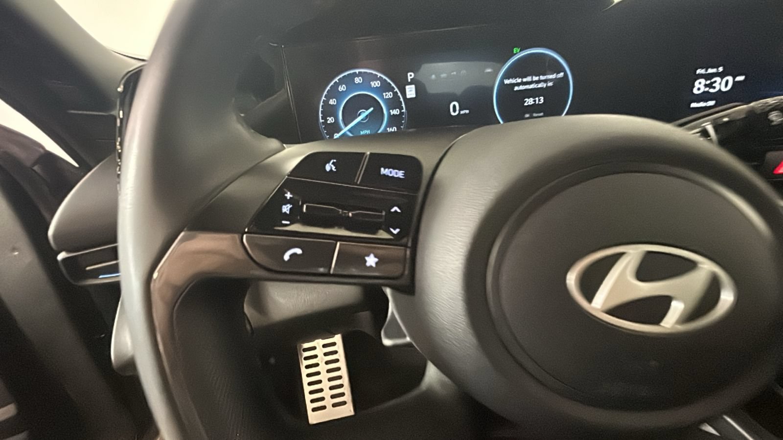 Used 2025 Hyundai Elantra SEL FWD image 20