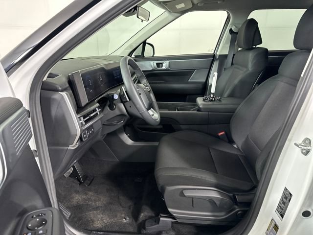 Used 2024 Hyundai Santa Fe SE image 11