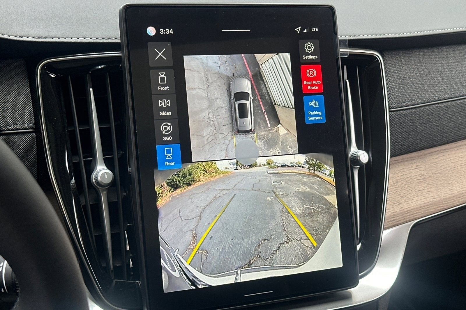 New 2026 Volvo XC90 B5 Plus image 23