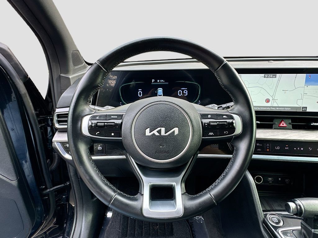 Used 2023 Kia Sportage X-Line w/ X-Line Premium Package image 9
