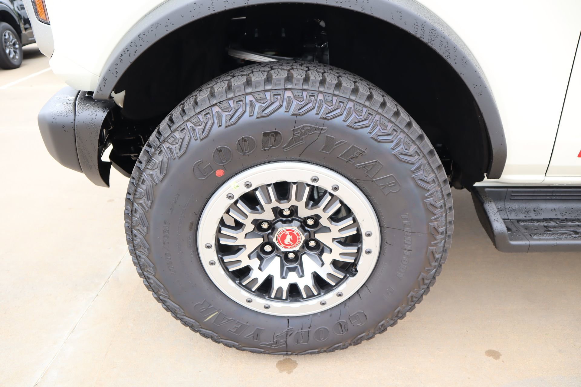 New 2026 Ford Bronco Outer Banks AWD/4WD image 18