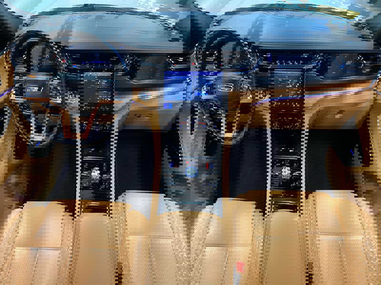 Used 2023 Jeep Grand Cherokee L Summit image 12