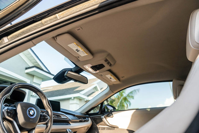 Used 2016 BMW i8 AWD/4WD image 47