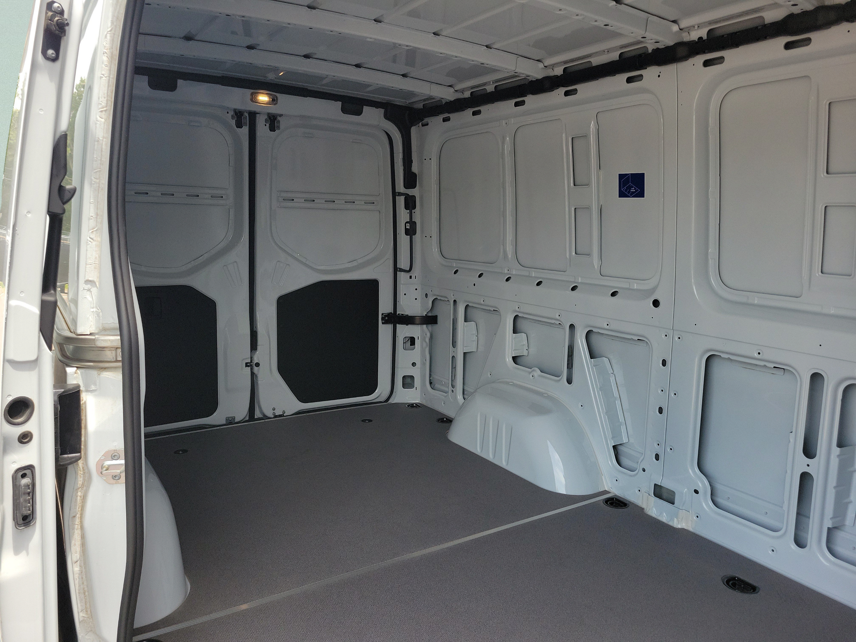 New 2025 Mercedes-Benz Sprinter 2500 image 7