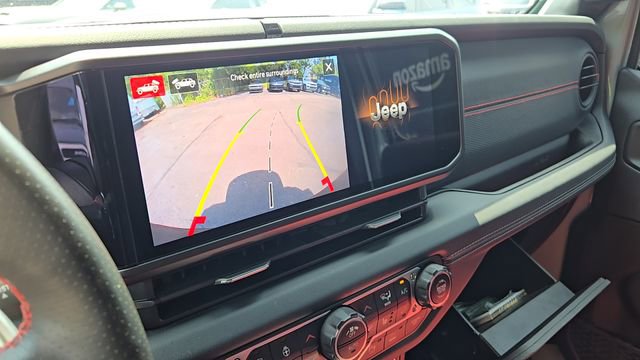 Certified 2024 Jeep Wrangler Unlimited Rubicon 392 image 21