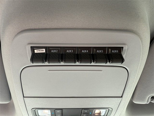 Used 2024 Ford F550 4x4 SuperCab Super Duty image 28