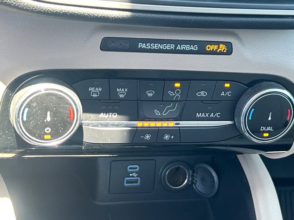 Used 2022 Ford Escape SE w/ Convenience Package AWD/4WD image 22