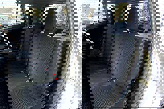 Used 2017 Toyota RAV4 LE image 24