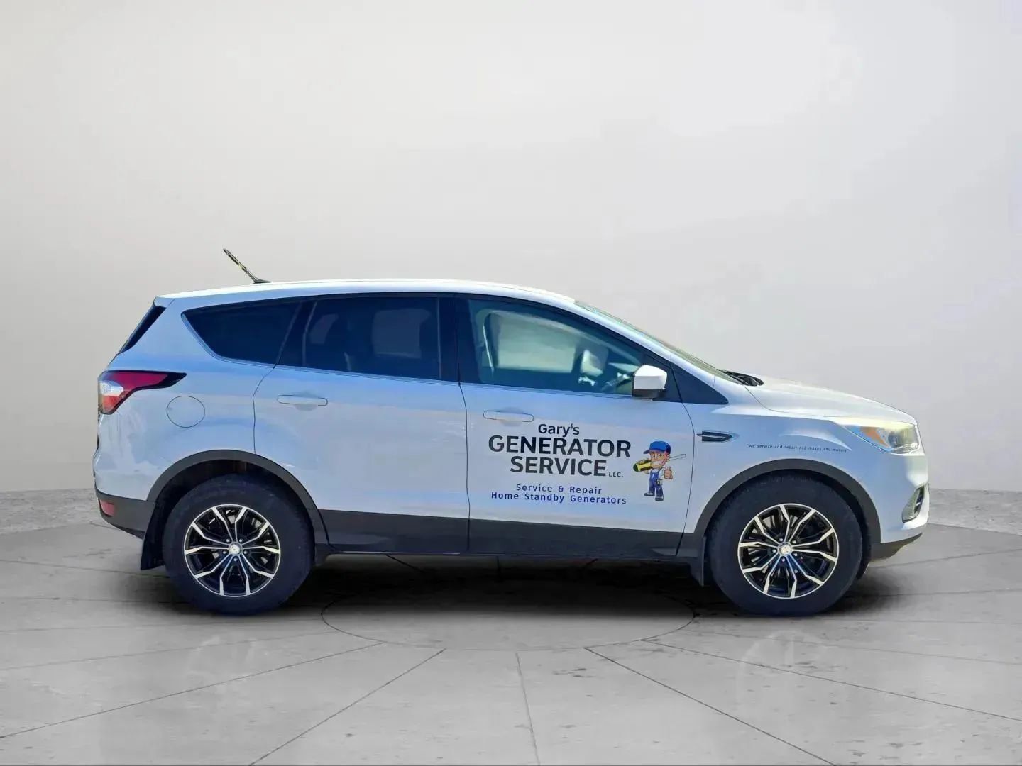 Used 2017 Ford Escape SE w/ SE Cold Weather Package AWD/4WD image 18