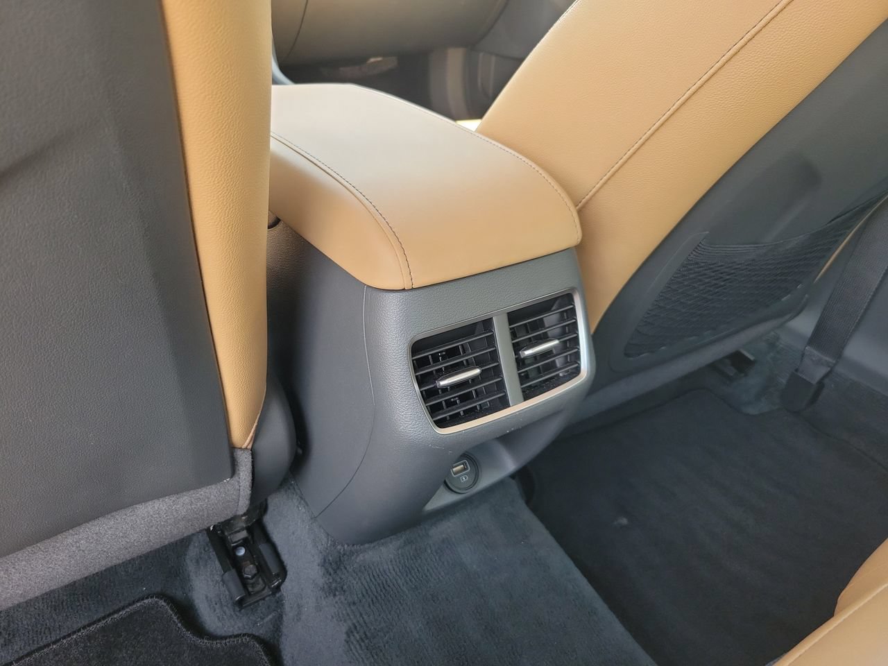 Used 2022 Hyundai Sonata Limited FWD image 11