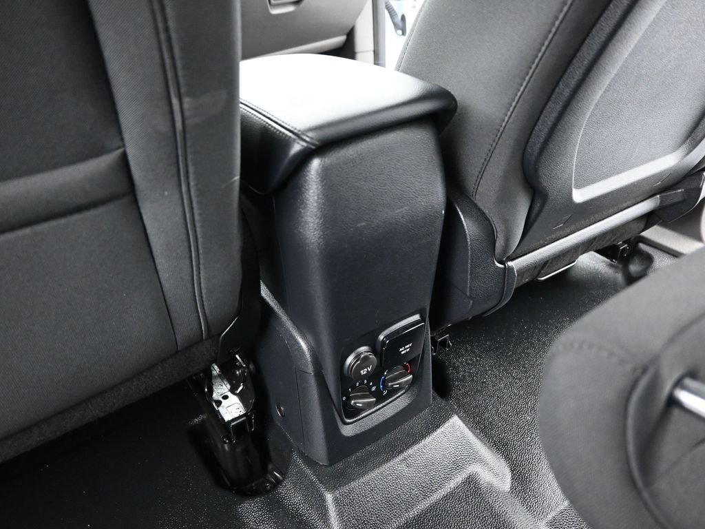 Certified 2022 Ford Transit Connect XL image 19