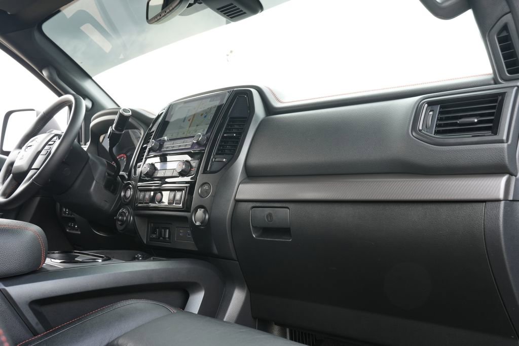 Used 2021 Nissan Titan PRO-4X w/ Pro-4x Convenience Package AWD/4WD image 23