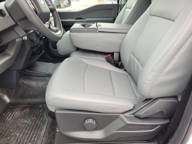 New 2026 Ford F350 XL w/ XL Chrome Package AWD/4WD image 7