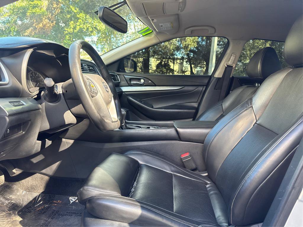 Used 2017 Nissan Maxima 3.5 SV FWD image 9
