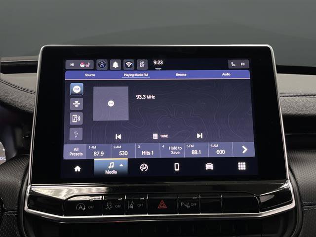 New 2026 Jeep Compass Limited image 17