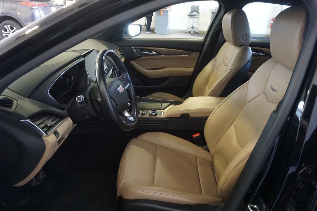 Used 2023 Cadillac CT5 Luxury image 20