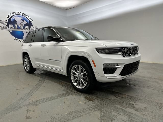 Used 2022 Jeep Grand Cherokee Summit w/ Advanced Protech Group IV image 13